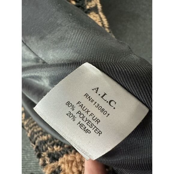 A.L.C. Anderson Tiger Stripe Faux Fur Retro Coat Size Size XS - Picture 14 of 15